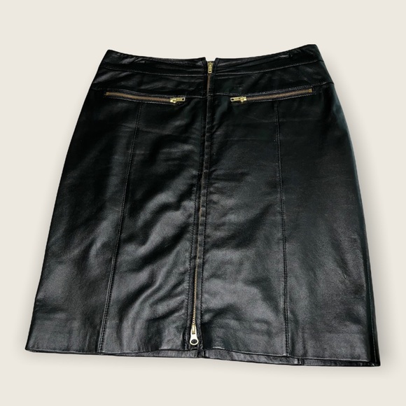 Bagatelle Skirt - Picture 1 of 3